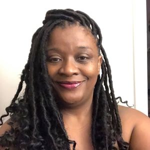 Meet your Posher, Virginia